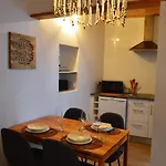 Porta 4 - Sitio Mare Baixa נאזרה